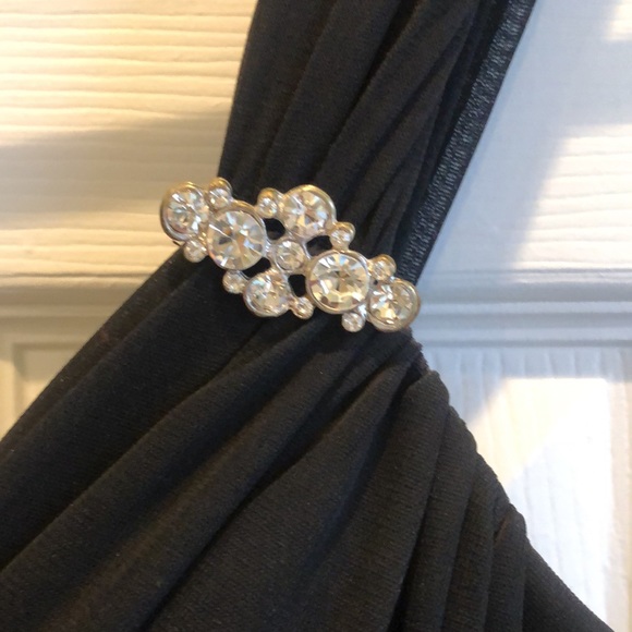 Xscape by Joanna Chen Little Black Cocktail Dress Rhinestone Trim Size 10 - Picture 5 of 10